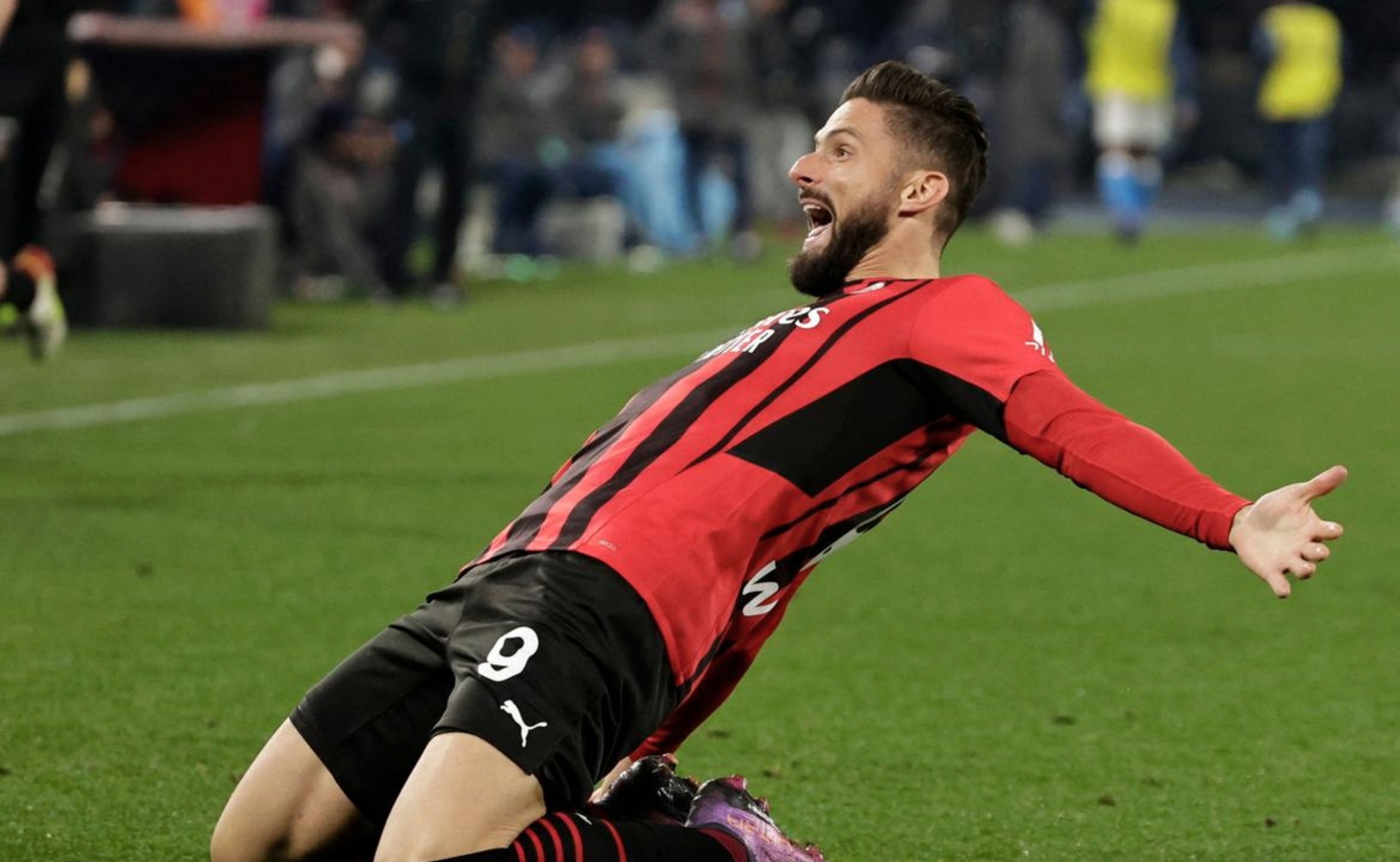  纽约尼克斯主帅放话：英超决赛必胜AC米兰，字母哥冷笑回应